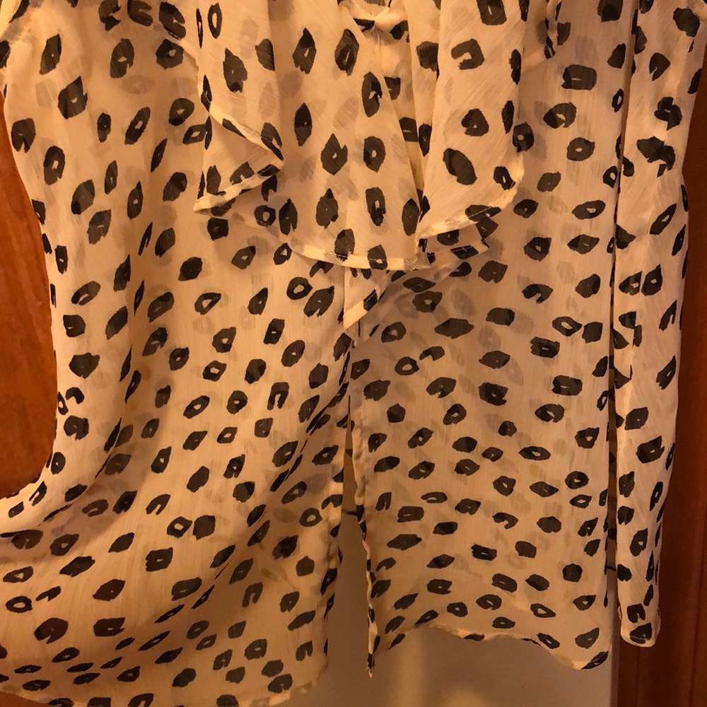BCBGENERATION ruffle sleeve animal print blouse - Picture 7 of 7